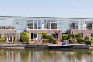 Holiday Home (12 Adults) room in Nautic Rentals - Marinapark Oude-Tonge
