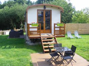 Maisons de vacances Un sejour a la Roulotte : photos des chambres