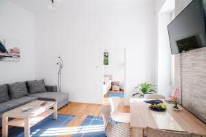 Régiposta street 2 - City center