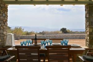 amazing sea view luxury villa for 6 guests Paros Greece