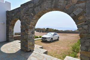 amazing sea view luxury villa for 6 guests Paros Greece