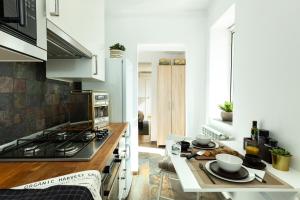 Qult - Up in the Sky