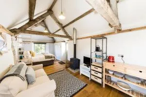 Shellbraes Studio - Colwell