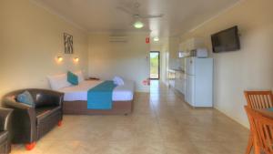 Sky View Units Bowen