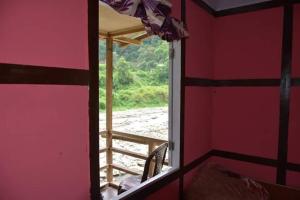Reshi River Cottage