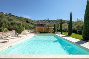 Villa Lunense by VacaVilla