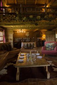 Reine des Aravis - chalet isolé