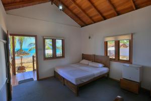 Arugambay PodBay