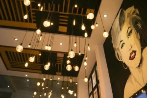 A25 Hotel - 19 Chả Cá