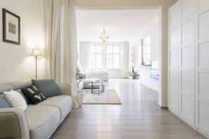 Stylish, Light-Filled Home in the Historic Center