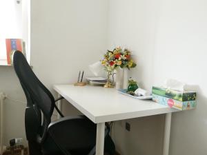 Business Apartment VAT Invoice Near Metro