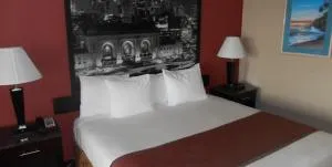 AmeriStay Inn St Joseph - Hiawatha