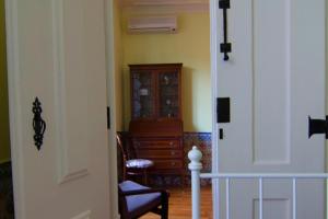 Apartment BaixaChiado view Tagus