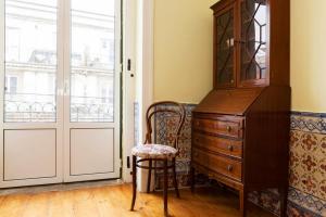 Apartment BaixaChiado view Tagus