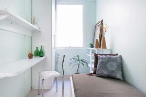 Suítes e Quartos na Avenida Carlos Gomes não tem garagem