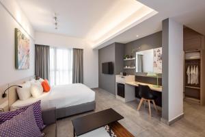 The Canvas Hotel