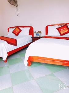 Phòng 4 Người Có Ban Công (Quadruple Room with Balcony)