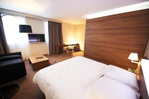Hotels Mercure Cholet Centre : Suite Familiale
