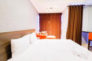 Luxurious Studio Room At Menteng Park Apartment by Travelio