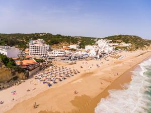 Salema Beach Hotel