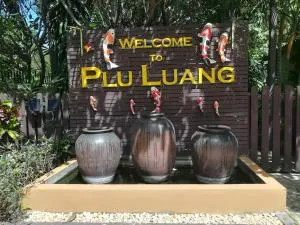 Pluluang Mansion - Ban Noi