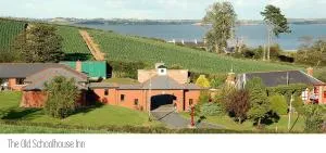 The Old Schoolhouse Inn - Comber