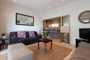 Apartment with Sea View room in Rhodora 31 by CTHA