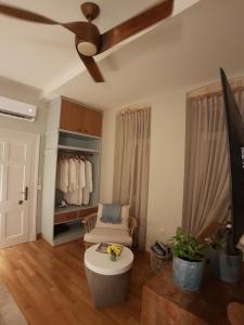 The "Fan" studio in the heart of Old Corfu Town