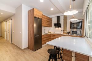 Luxury Apartment Soho by Nagoa Homes