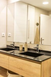 Luxury Apartment Alcazaba by Nagoa Homes