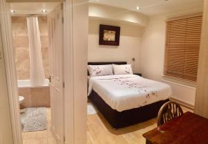 Beresford Road London Rooms