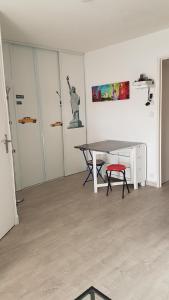 Appartements Appartement T2 de standing au pied des plages : photos des chambres