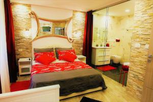 Villa Summer dream with heated pool, sauna and jacuzzi 