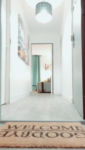 Appartements Les Cles du Bonheur by Beds4Wanderlust, 47m2 avec Terrasse privative & Parking-RER B TGV 10min-Orly 20min : photos des chambres