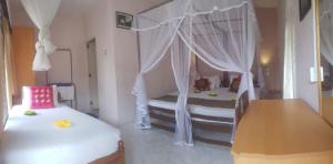 Wijenayakes - Beach Haven Guest House - Galle Fort