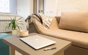 Cozy 2-room apartment on Zhvanetsky Boulevard