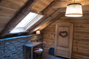 Chalets Le Castanier : photos des chambres