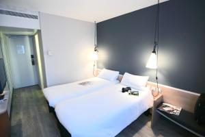 Hotels Ibis Nantes la Beaujoire Parc Expo : photos des chambres