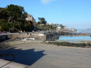 Appartements Appartement a dinard : photos des chambres