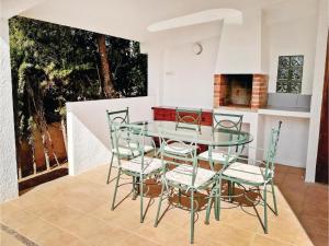Four-Bedroom Holiday Home in L'Ametlla
