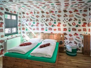 Standard Double Room room in BRATWURSThotel