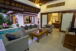Villa Kamboja Senior