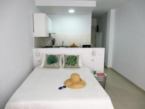 Vivelorural Apartamento Canteras vista mar lateral