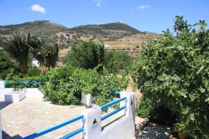 Smaragda Rooms & Studios Sifnos Greece