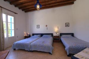 Smaragda Rooms & Studios Sifnos Greece