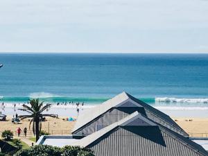 Main Beach Penthouse