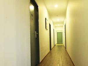 TIONG HUA HOTEL