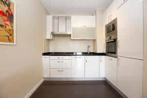 Appartements Luxury apartment with sea view in Hendaye (France) : photos des chambres