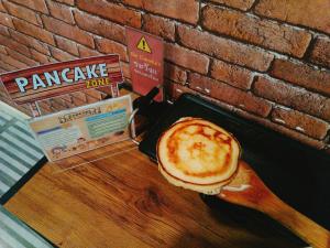 Gallery Lake View Hotel