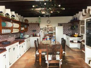 Casa Tara - 5 bedroom, 4 bathroom villa with private pool